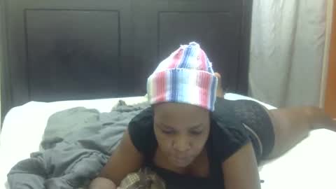 slim_joy online show from January 27, 2025, 6:41 pm
