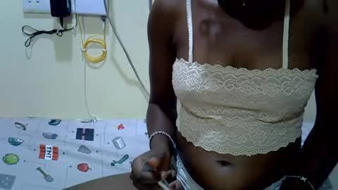 slim_kiteey online show from July 15, 2026, 7:57 am