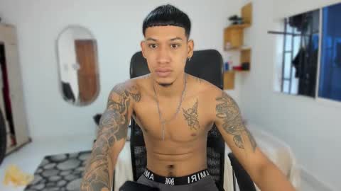 slim_master12 online show from September 9, 2025, 11:32 am