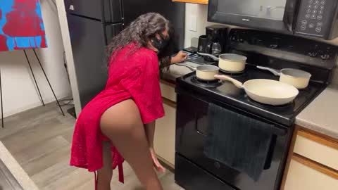 Barbie Stylebender online show from January 14, 2025, 6:45 am