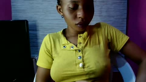 Snapshot of slimass31 chatting on June 17, 2026, 10:43 pm slimass31 online show from June 17, 2026, 10:43 pm