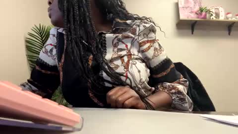 Snapshot of slimdiamond69 chatting on January 9, 2025, 4:28 pm Dime. online show from January 9, 2025, 4:28 pm