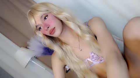 Pat online show from September 18, 2025, 6:43 pm