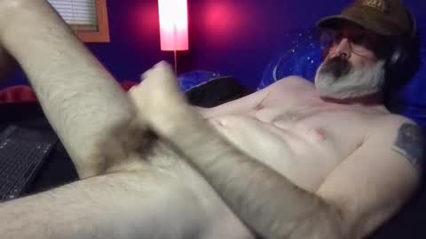 Slimglimmer online show from February 3, 2025, 10:11 pm