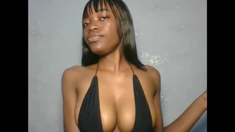 slimkatie__ online show from September 15, 2025, 1:11 pm