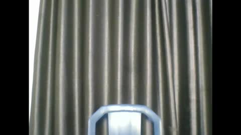 slimkatie__ online show from September 18, 2025, 12:07 pm