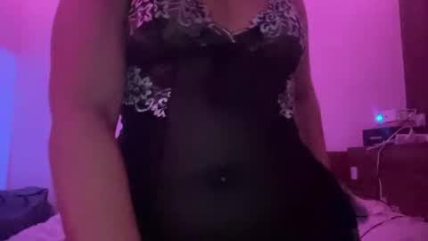 Snapshot of slimthickdesi chatting on March 18, 2026, 10:57 pm slimthickdesi online show from March 18, 2026, 10:57 pm