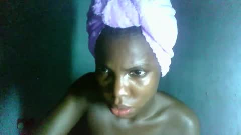 slimzyxdoll online show from October 7, 2025, 8:39 pm