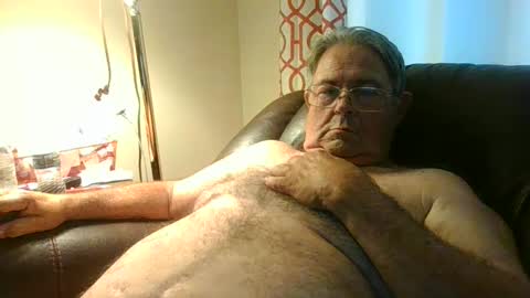 Snapshot of slippery_duck chatting on September 24, 2025, 1:58 pm slippery_duck online show from September 24, 2025, 1:58 pm