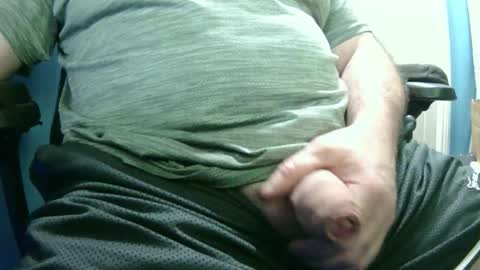 slippyxxxxl online show from December 20, 2025, 4:14 pm