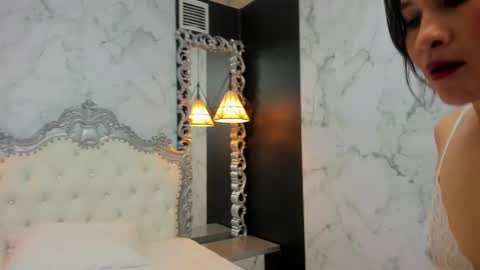 Paola  online show from October 4, 2025, 9:24 pm