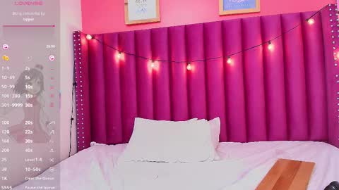 Snapshot of slutlittlecamila chatting on February 11, 2025, 9:31 am CAMILA online show from February 11, 2025, 9:31 am