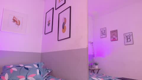 CAMILA  online show from April 4, 2026, 2:54 am