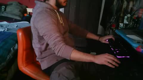Slutsfriend online show from June 1, 2026, 8:38 am