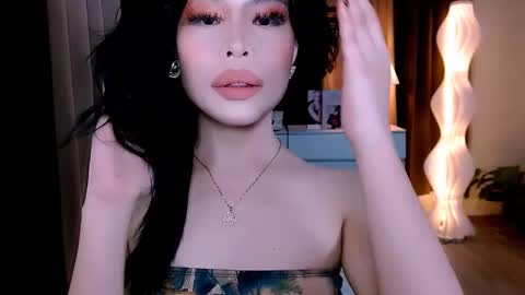 slutty_aurora online show from September 21, 2025, 7:26 pm