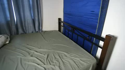 slutty_baddie online show from October 7, 2025, 5:48 am