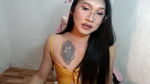 Snapshot of slutty_classyxx chatting on February 3, 2025, 3:17 pm Lovie online show from February 3, 2025, 3:17 pm