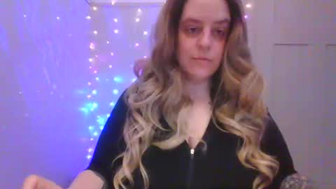 Snapshot of sluttybaby08 chatting on January 7, 2026, 2:14 am sluttybaby08 online show from January 7, 2026, 2:14 am