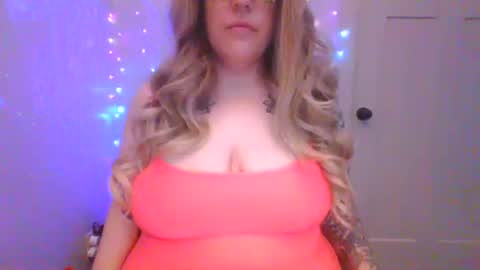 Snapshot of sluttybaby08 chatting on January 8, 2026, 3:20 am sluttybaby08 online show from January 8, 2026, 3:20 am
