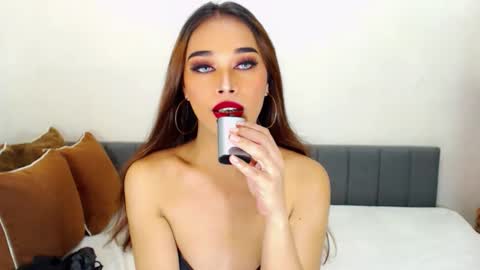 Snapshot of sluttywhore_angel chatting on December 3, 2025, 6:17 pm JANE AND MARY online show from December 3, 2025, 6:17 pm