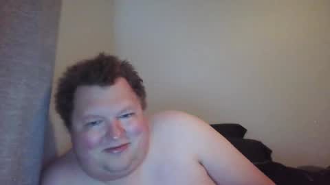 Snapshot of slvjune chatting on July 11, 2026, 9:05 pm slvjune online show from July 11, 2026, 9:05 pm