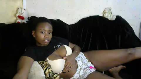 Snapshot of slyrider chatting on January 1, 2025, 11:07 pm SlyRider online show from January 1, 2025, 11:07 pm