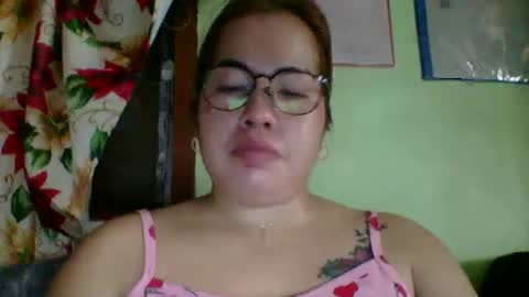 Lovewella online show from February 16, 2026, 4:08 am