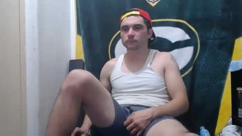 Snapshot of small_wood21 chatting on January 7, 2025, 9:29 am small wood21 online show from January 7, 2025, 9:29 am