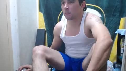 Snapshot of small_wood21 chatting on January 26, 2025, 12:54 pm small wood21 online show from January 26, 2025, 12:54 pm