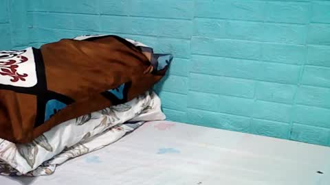 jess online show from February 5, 2025, 2:51 am