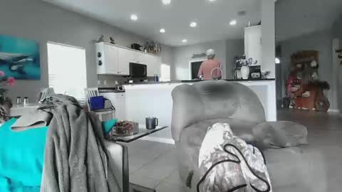 Snapshot of smallpenisbigtongue chatting on February 16, 2025, 3:27 pm Daddy online show from February 16, 2025, 3:27 pm