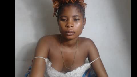 Snapshot of smallsluty chatting on May 26, 2026, 7:21 pm smallsluty online show from May 26, 2026, 7:21 pm