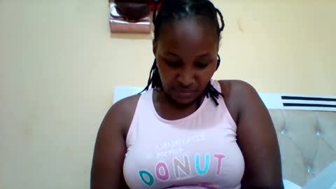 Snapshot of smartqueen1 chatting on January 24, 2025, 5:21 am Katerina online show from January 24, 2025, 5:21 am