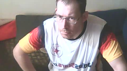 Snapshot of smi35 chatting on June 14, 2026, 2:30 pm smi35 online show from June 14, 2026, 2:30 pm