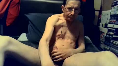 Snapshot of smi68 chatting on September 20, 2025, 11:06 pm smi68 online show from September 20, 2025, 11:06 pm