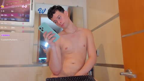 Snapshot of smiith_jade chatting on December 24, 2024, 1:16 am Jade Smiith online show from December 24, 2024, 1:16 am