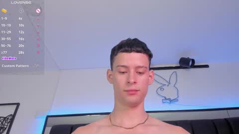 Snapshot of smiith_jade chatting on February 12, 2025, 2:14 am Jade Smiith online show from February 12, 2025, 2:14 am