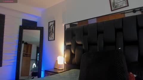 Snapshot of smiith_jade chatting on September 17, 2025, 11:06 pm Jade Smiith online show from September 17, 2025, 11:06 pm