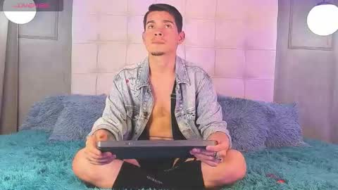 KAI online show from December 2, 2025, 12:49 am