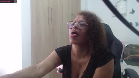 Smileth online show from February 22, 2025, 5:24 pm