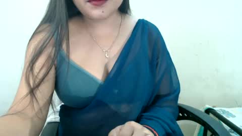Snapshot of smiley_queen99 chatting on June 28, 2026, 9:26 am smiley online show from June 28, 2026, 9:26 am