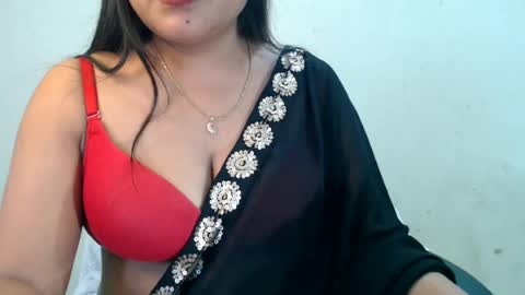 Snapshot of smiley_queen99 chatting on July 20, 2026, 10:39 am smiley online show from July 20, 2026, 10:39 am