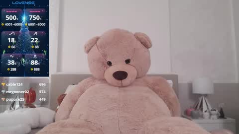 S online show from December 3, 2024, 11:44 am