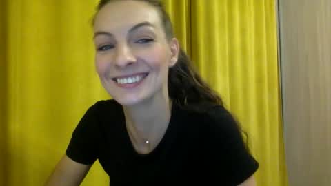 smiling_lexa online show from November 6, 2025, 6:53 pm