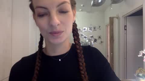 smiling_lexa online show from November 30, 2025, 8:51 am