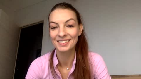 smiling_lexa online show from December 23, 2025, 7:50 am