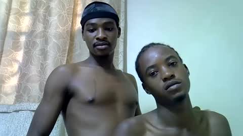 smilzzz online show from March 14, 2026, 8:31 am