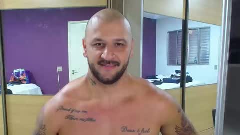 Snapshot of smithduke chatting on December 3, 2024, 5:45 pm smithduke online show from December 3, 2024, 5:45 pm