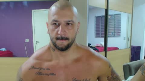 Snapshot of smithduke chatting on February 13, 2025, 11:26 pm smithduke online show from February 13, 2025, 11:26 pm