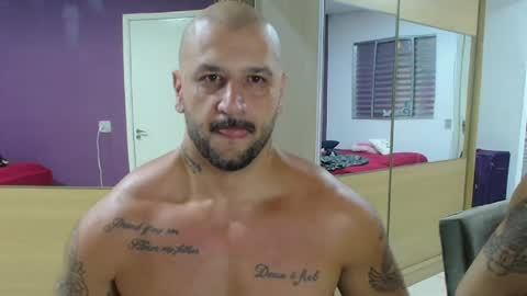 Snapshot of smithduke chatting on February 20, 2025, 4:07 am smithduke online show from February 20, 2025, 4:07 am